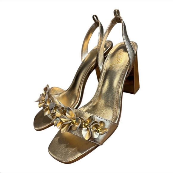 Lilly Pulitzer Elegant Gold Metallic Block Heel with Bow Embellishment Size 6 - Picture 4 of 8